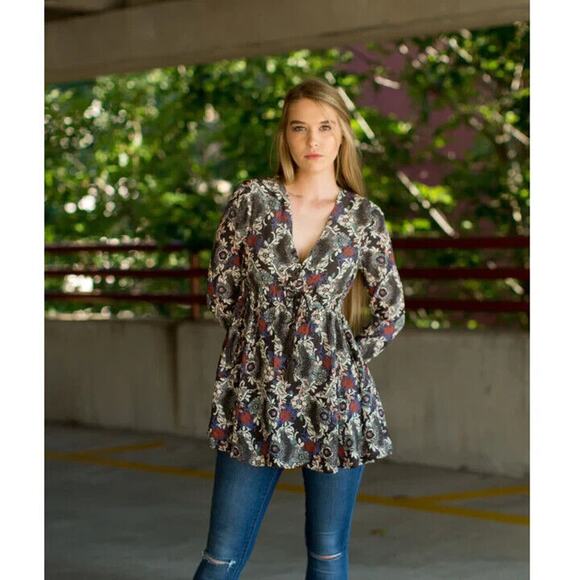 Free People Stealing Fire Floral Print Mini Dress Boho V-Neck Long Sleeve‎ Tunic - Picture 2 of 10